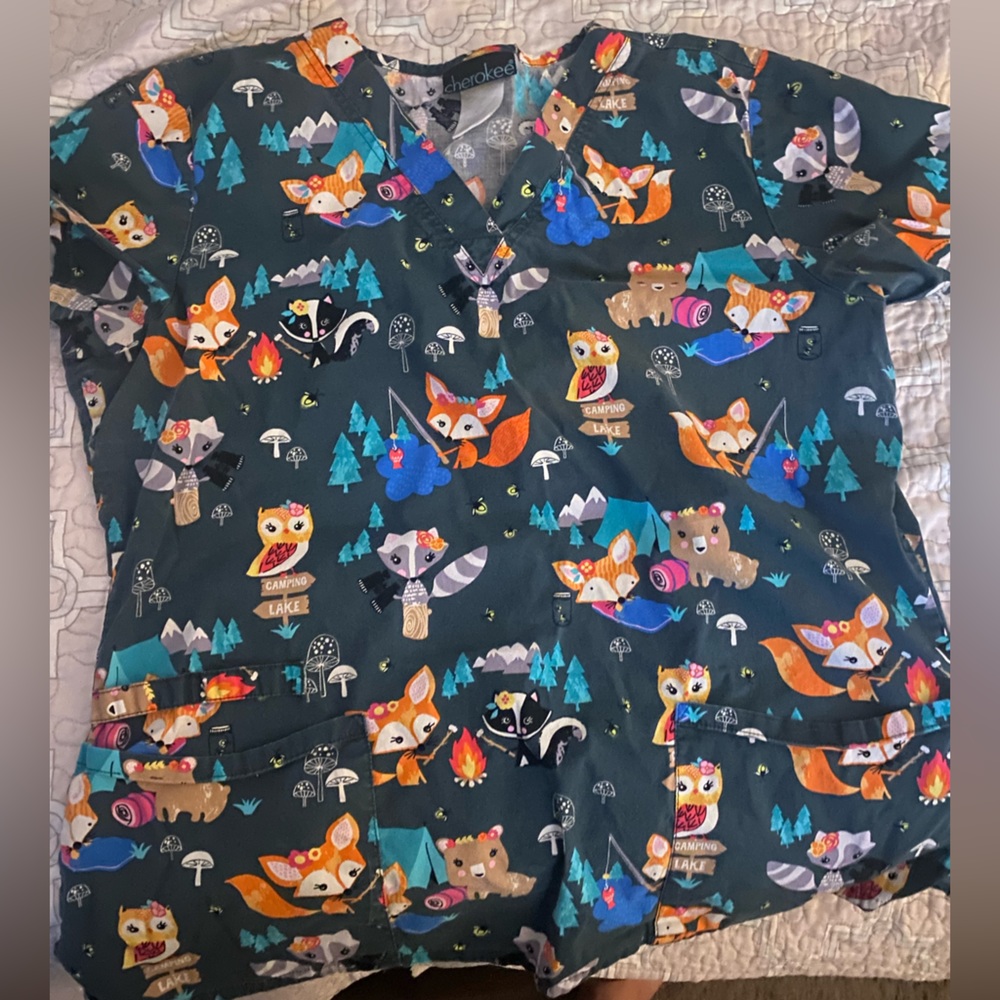 Women’s Cherokee Scrub Top Sz L